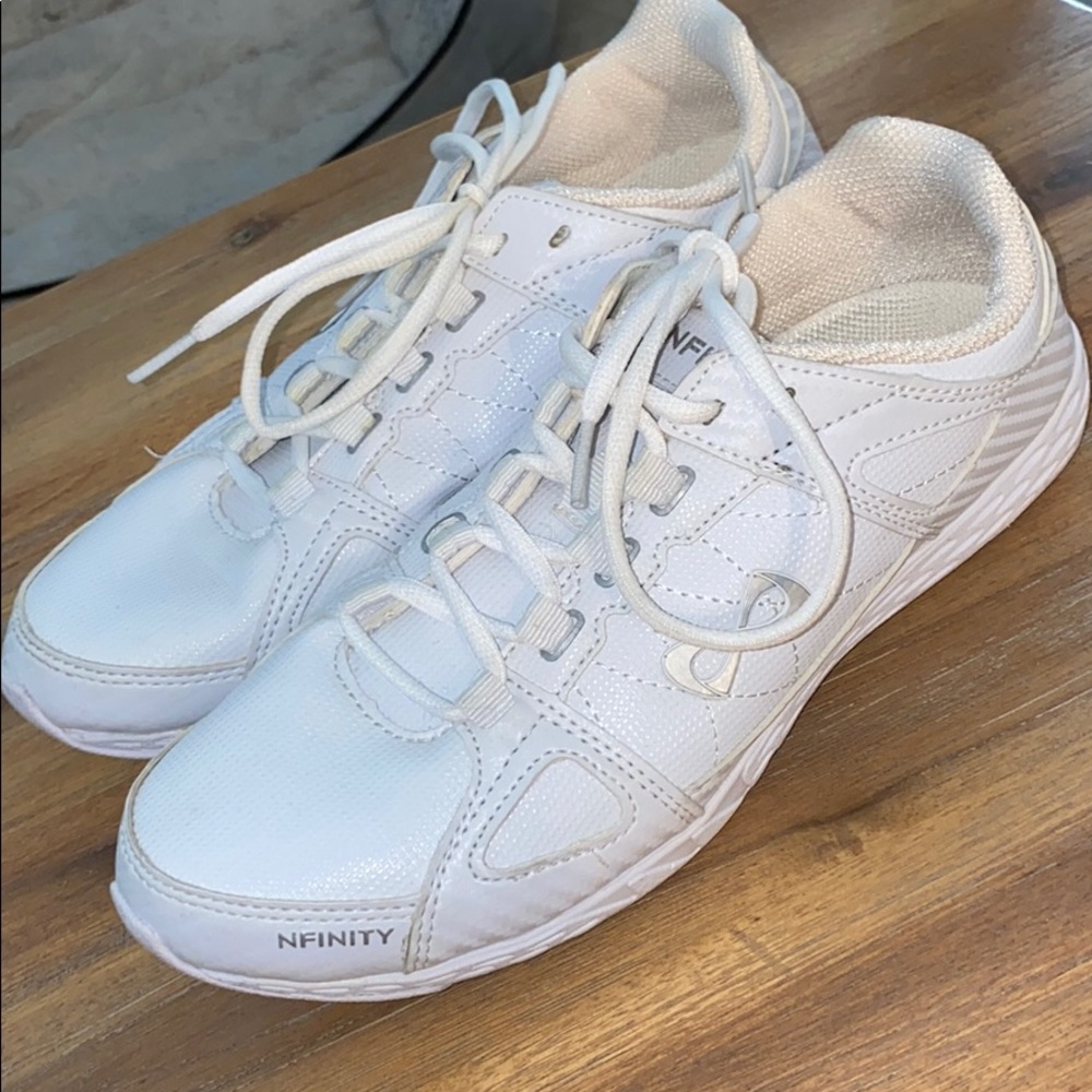 nfinity rival cheer shoes barely worn!